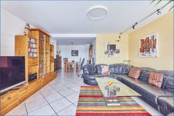 Wohn- &amp; Essbereich