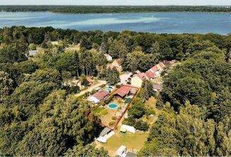 Luftbild mit Schwielowsee.jpg