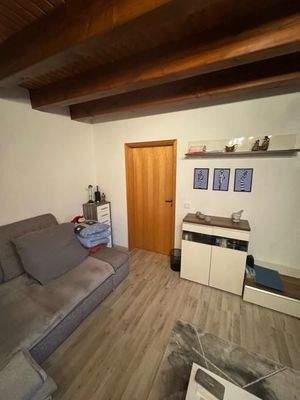 69 EG Anbau WoZi mit Blick zum Schlafzimmer