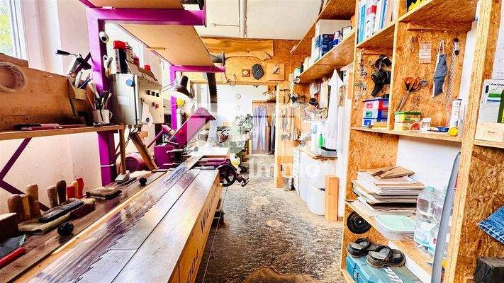 Abgeteilter Raum in der Halle