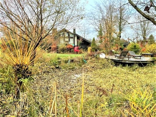 65. Teich und Sonnendeck