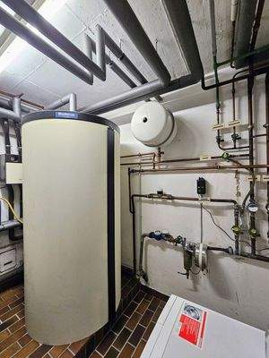 Warmwasserspeicher Heizung