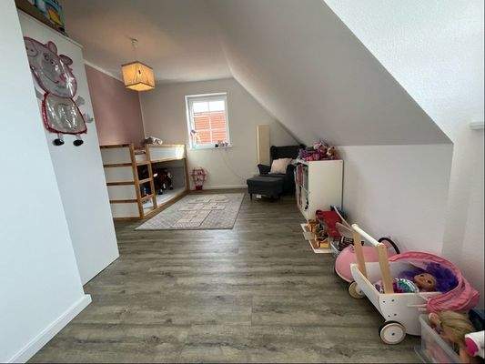 Kinderzimmer I im Dachgeschoss