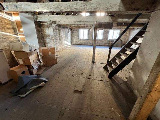 Dachboden Haus 58 unten