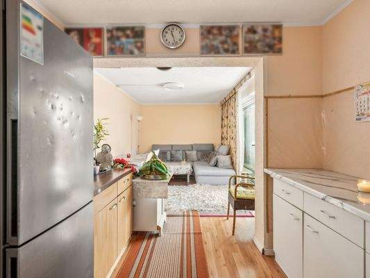 Küche u. Wohnbereich EG