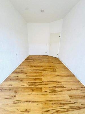 WhatsApp Image 2025-09-09 at 08.22.20(3)