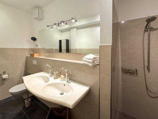 Badezimmer I 