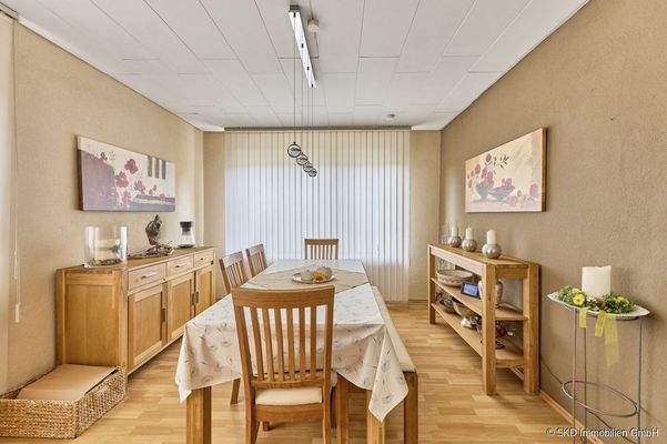 Gemütliches Esszimmer