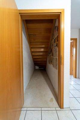 Stauraum unter der Treppe