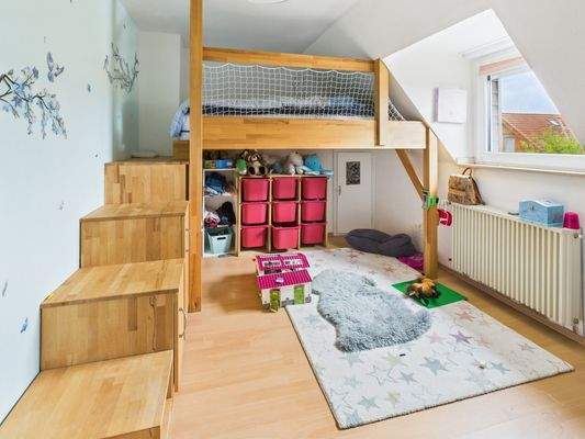 HS 2 -Kinderzimmer-