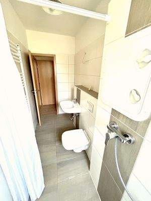 Bad mit ebenerdiger Dusche