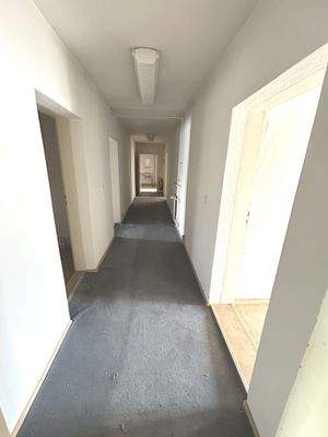 2.OG (ausgebautes DG): Flur