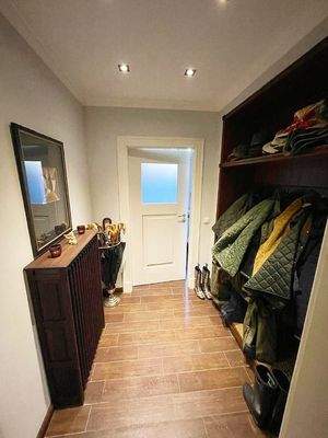 Garderobe im Untergeschoss