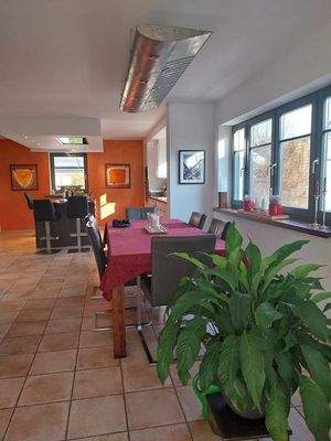 k-19 Küche-Esszimmer.jpg