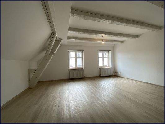 Wohnzimmer DG-Wohnung