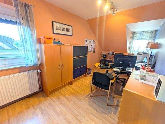 KInd / Arbeiten / Gast