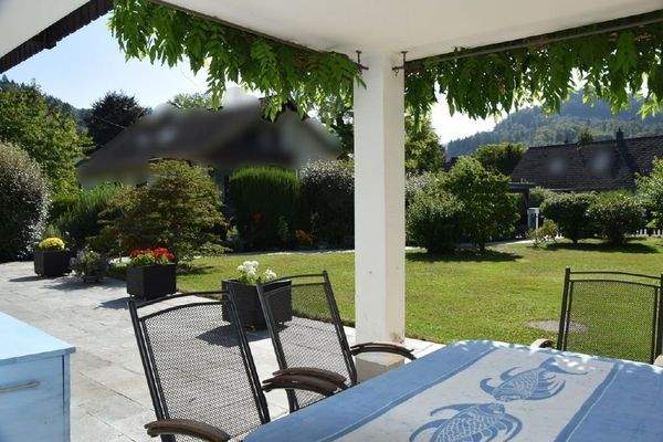 Überdachte Terrasse