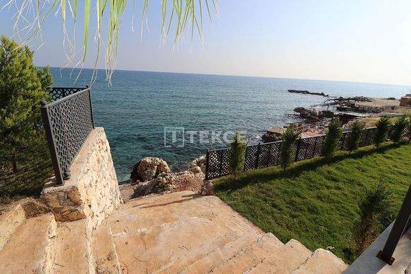 Seafront Apartments with Panoramic Sea Views in Mersin
