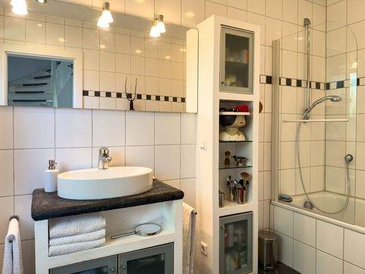 Hauptwohnung:Vollbad