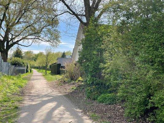 Fahrrad- u. Fußweg "Alte Bahn