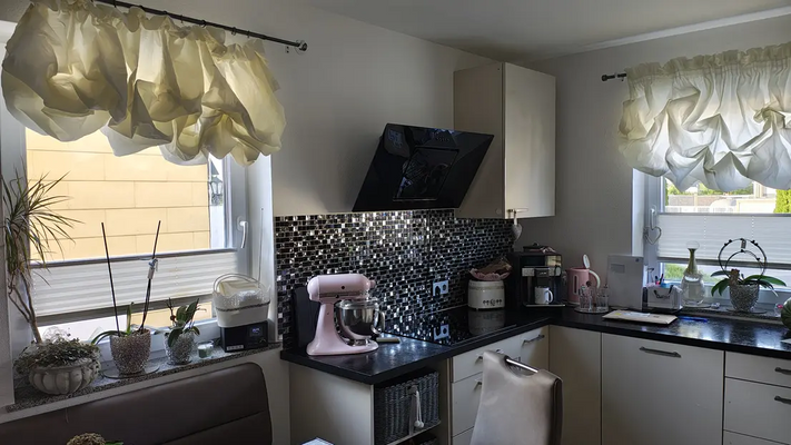 021f1bbb-8b38-4f9f-b79f-18742f9ad9bd-1945831547