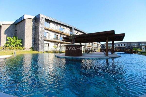 3-Bedroom Flats Near Lara Beach in Antalya