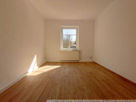 Wohnraum 1 - zur Straße (1)