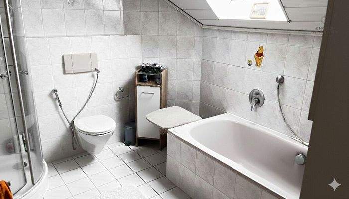  Haus 2 Tageslichtbad Dachgeschoss