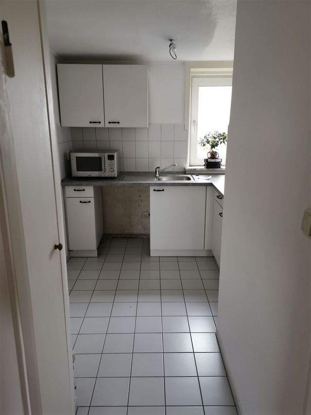 Ansprechende 2,5-Zimmer-Wohnung mit Einbauküche // Breslauer Straße, Altenholz-Stift - Foto 1