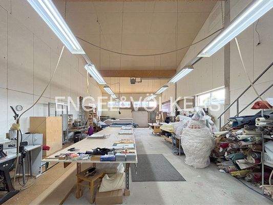 Werkstatt mit Empore