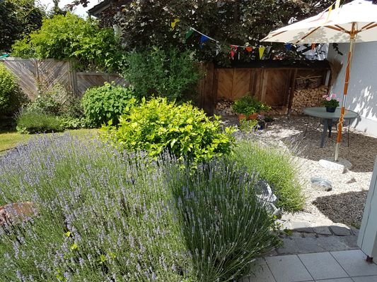 Wunderschön angelegter Garten