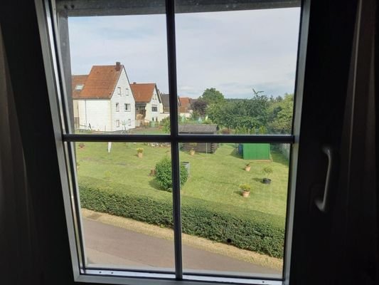 DG: Fenster im Schlafzimmer