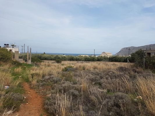 Kreta, Milatos: Baugrundstück mit Meerblick in der Nähe des Hafens zu verkaufen