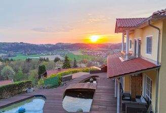 Außenansicht Sonnenuntergang