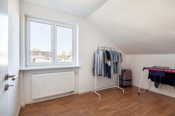 OG Gäste-/Arbeitszimmer