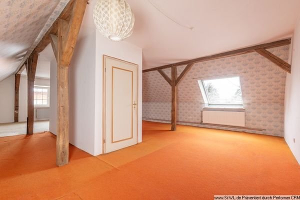 Zimmer im Dachgeschoss