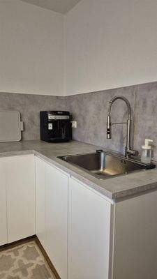 Küchenzeile (kann übernommen werden)