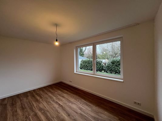 Schlafzimmer Bild 2