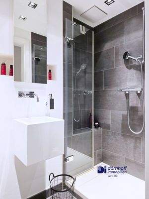 Gäste WC mit Dusche