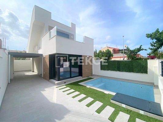 Spacious House with Pool in Los Alcázares Costa Calida