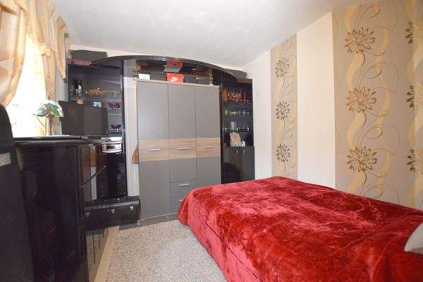 Dieses Zimmer wurde in Leichtbauweise vom Wohnbereich abgetrennt