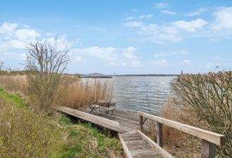 611806-A-backbonephoto-058