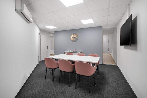 Regus_Lyoner Stern_5166_Frankfurt_Germany_MeetingR