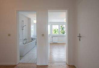 Wohnung_Kaufen_Brandenburg_Schorfheide Flur_links