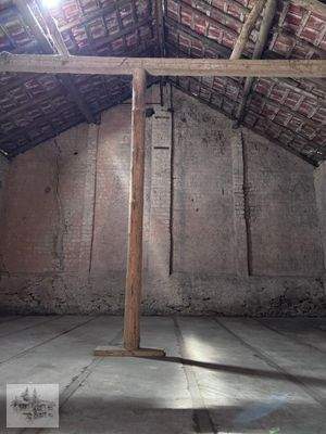 Dachboden über Scheunenbereich