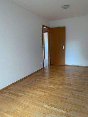 Kinder-/Arbeitszimmer