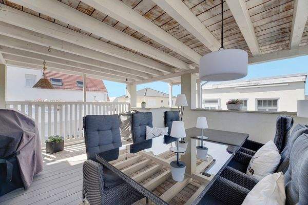 Terrasse im Obergeschoss