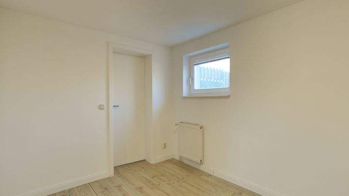 Das erste Zimmer im KG