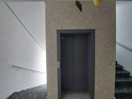 Lift Treppenhaus