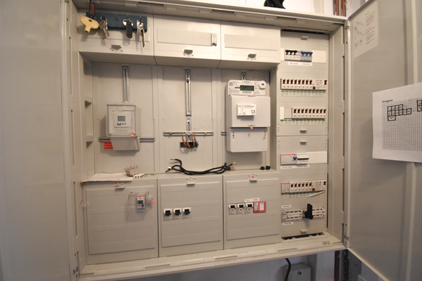 10 Sicherungskasten.png